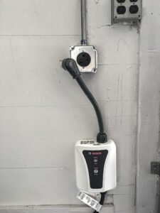 Bosch Plug-in Charger